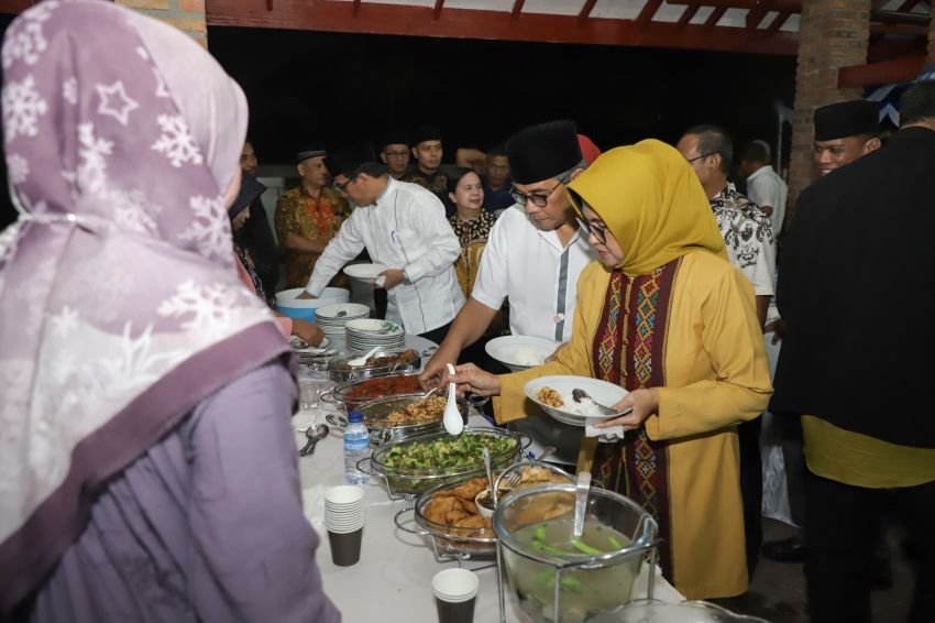 Buka puasa bersama OPD digelar di rumah dinas Wali kota