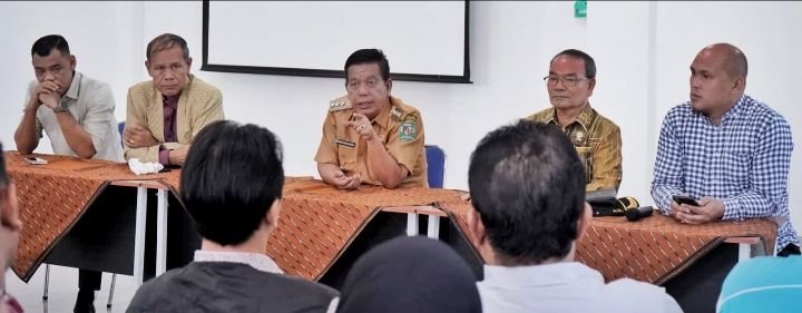 Bupati Simalungun Gelar Pertemuan Dengan Masyarakat Kecamatan Bandar