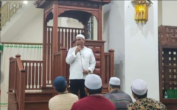 Shalat Tarawih Pertama di Masjid Agung Madina, Ini Pesan Bupati Sukhairi Nasution