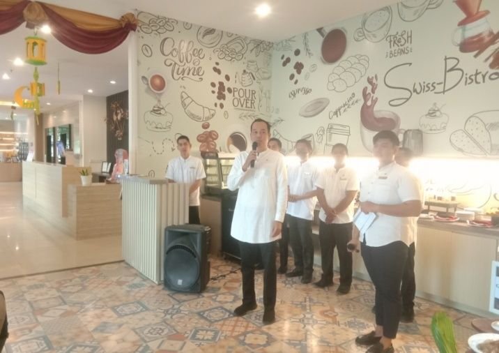 Manajemen Swiss belHotel Gelar Buka Puasa Bersama, Perkenalkan Sambal Janda Mengamuk