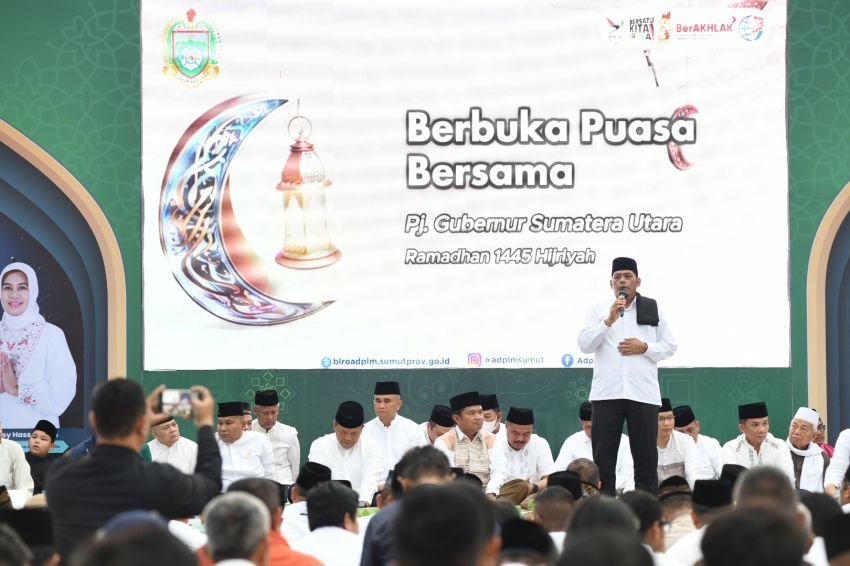 Pj Gubernur Buka Puasa Bersama Forkopimda dan ASN, Ajak Seluruh Elemen Masyarakat Kolaborasi Bangun Sumut