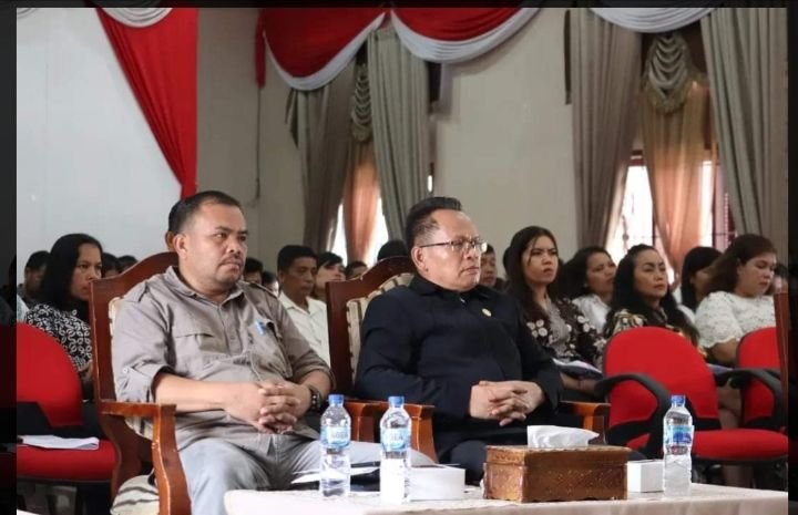 Pdt.Mangara Sinamo Pengkhotbah Ibadah Umum Pemkab.Pakpak Bharat