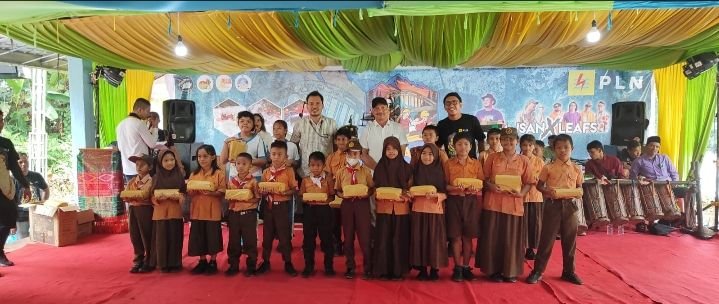 PLTA Asahan III Segera Beroperasi, PLN Gelar Arung Jeram di Desa Tangga