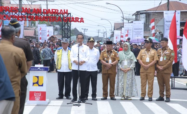 Bupati Asahan Dampingi Presiden Jokowi Resmikan Jalan Inpres