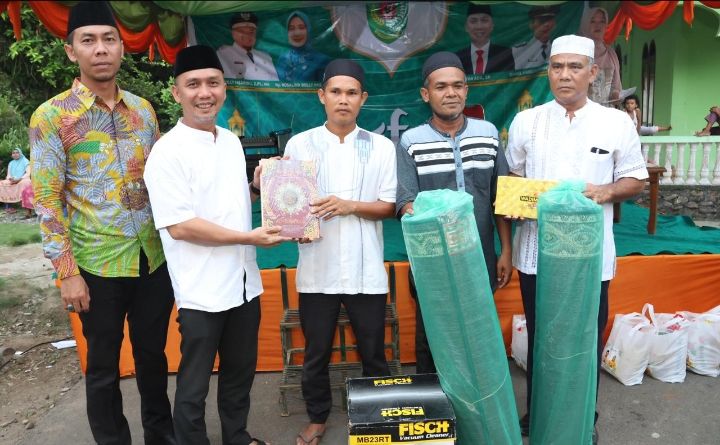 Safari Ramadhan 1445 H di Angkola Sangkunur Pemkab Tapsel Salurkan Bantuan Ke Masyarakat
