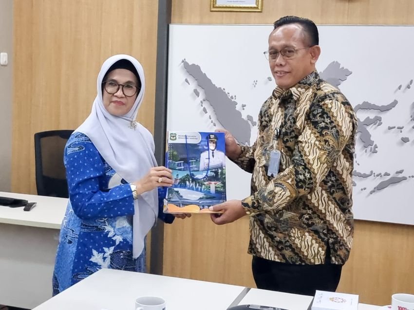 Wali Kota Audensi dan Konsultasi dengan Direktur Sarana Perdagangan Kementerian Perdagangan