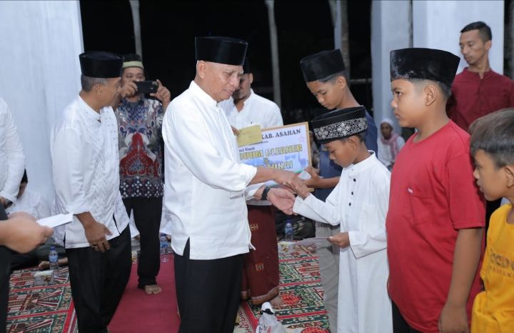 Bupati Asahan Safari Ramadhan di Mushollah Al-Muhajirin