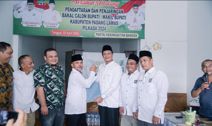 Daftar ke PKB Pasangan Putra Mahkota- Achmad Fauzan Siap Kolaborasi Bangun Palas