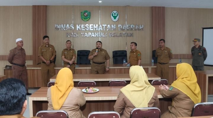 Bupati Tapsel Lakukan Kunjungan Ke Beberapa OPD