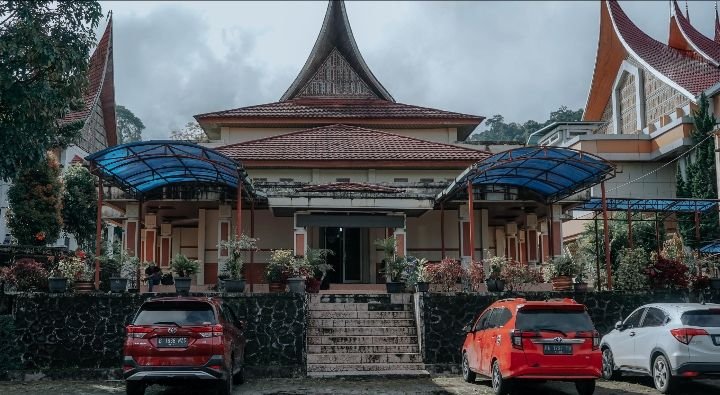 Tidak Ada Hubungan Senjata Tajam Dengan Interpelasi