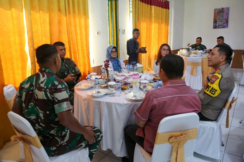 Wali Kota menghadiri Exit Briefing sekaligus silaturahmi Dengan Forkopimda Kota Siantar dan  Simalungun