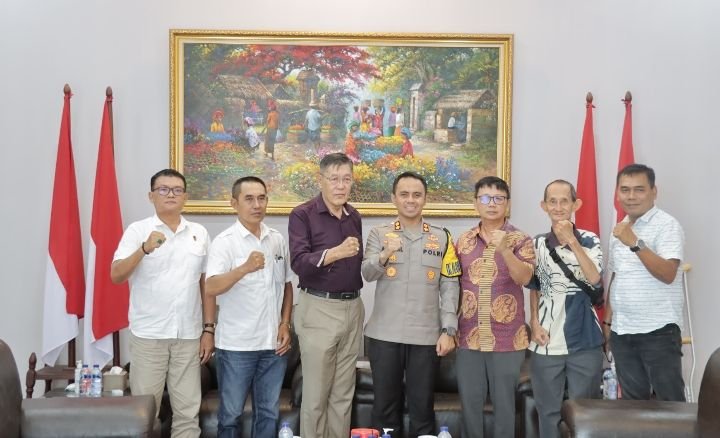 Kapolres Asahan Menerima Silaturahmi Pengurus Yayasan Lestari Budha Darma Vihara Bodhigaya Kisaran