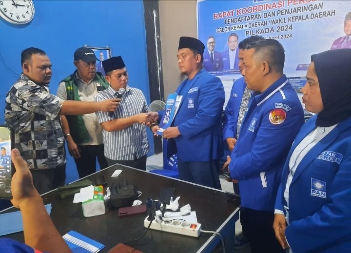 Usai Mendaftar ke Demokrat dan PDIP, Putra Mahkota  Daftar ke PAN