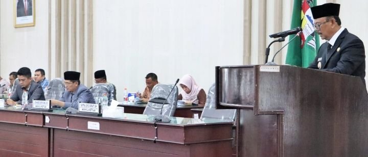 Bupati Simalungun Sampaikan LKPj Tahun 2023 Ke DPRD