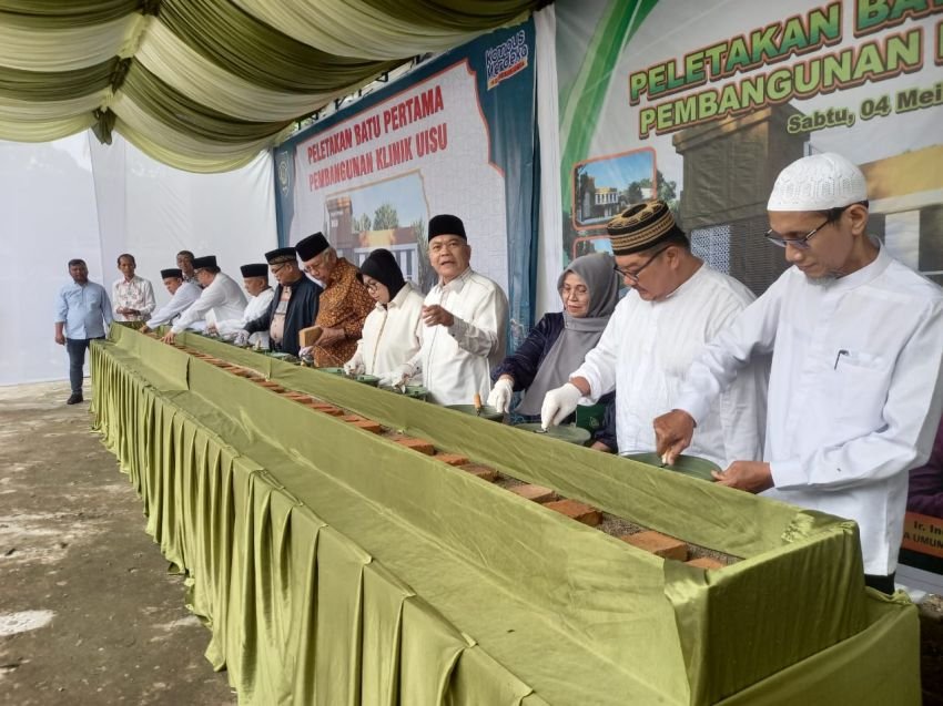 Halal Bi Halal Dan Peletakan Batu Pertama Klinik UISU