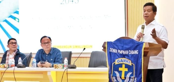 Bupati Simalungun Sebagai Narasumber di Study Meeting GAMKI