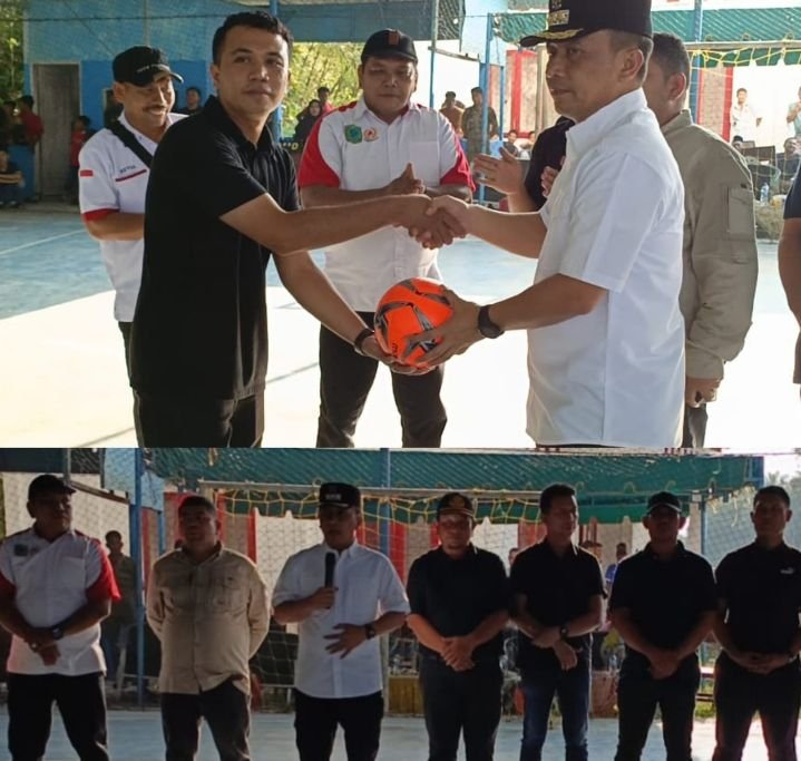 Pj Bupati Paluta Buka Tournamen Futsal Putra Gunto Cup II Trophy
