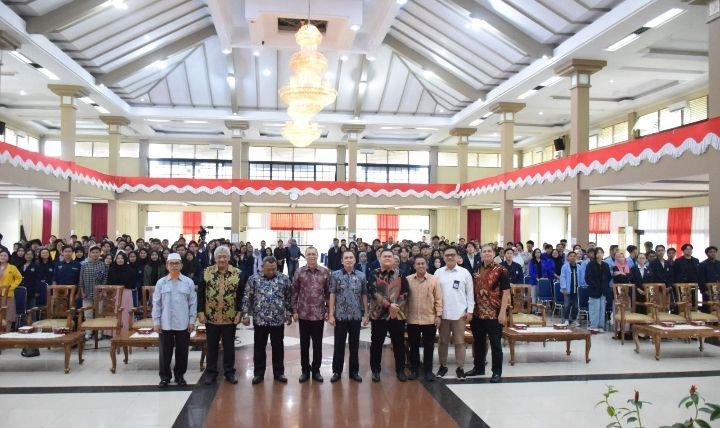 KPPU Kerahkan 500 Mahasiswa Se Kalbar Menjadi Penyuluh Kemitraan UMKM