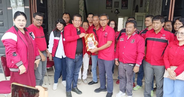 Mangatas Silaen - Sarma Hutajulu Warnai Pilkada Toba 2024