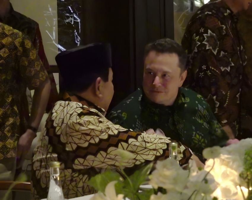Momen Kehangatan Prabowo dan Elon Musk Bertemu di Bali
