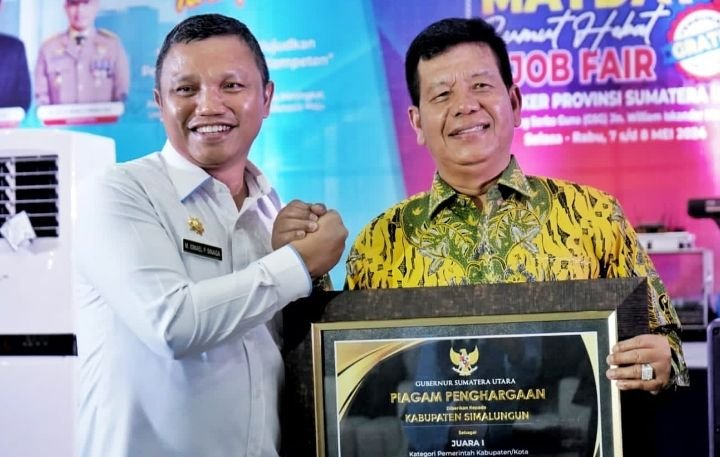 Bupati Simalungun Terima Penghargaan Paritrana Award Tahun 2024 Dari Pemprov. Sumut