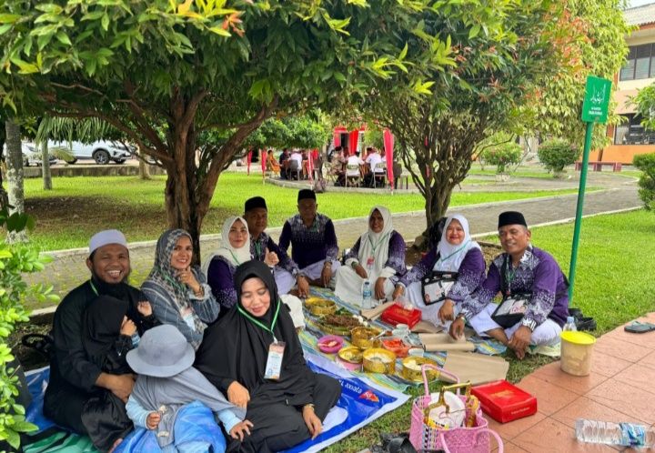 Balon Walikota H Sobirin Harahap Mengunjungi Jamaah Haji dari Padang Lawas, Semoga Menjadi Haji Mabrur