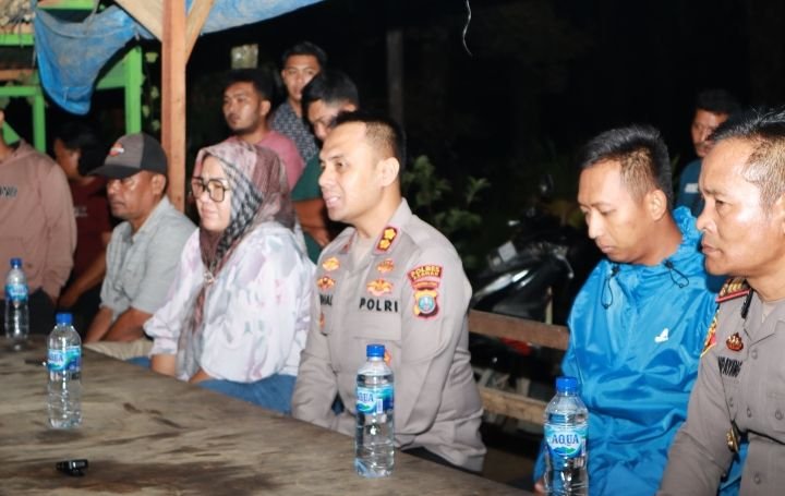 Kapolres Asahan Lakukan Mediasi Terkait Penutupan Akses Jalan Oleh Masyarakat Dusun X Desa Sigalungun Huta Padang