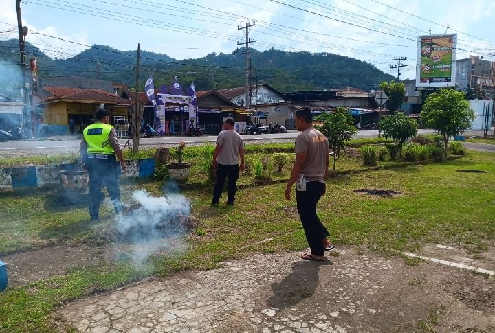 Polres Padangsidimpuan Gelar Giat Kurve di Sekitaran Kantor Lantas Pijor Koling