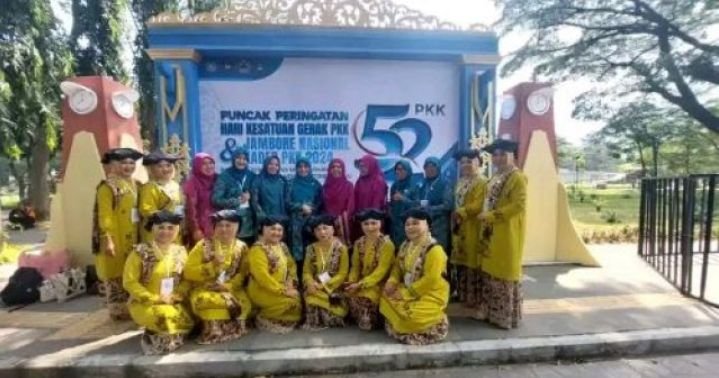Kader PKK Kota Solok ikut Lomba Jingle Gelari Pelangi.