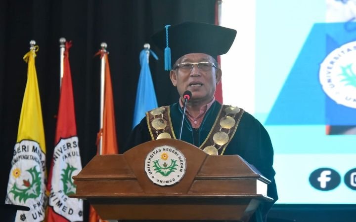 Ketua Senat Unimed Prof Dr Syawal Gultom MPd : Jadilah Lulusan Hebat dan Kontributif