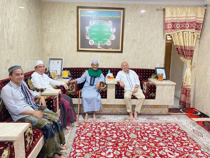 Bacalon Gubsu Nikson Nababan Kunjungi Masjid Al-Kautsar Al Akbar, Syekh Ali Akbar Marbun: Sumut Merindukan Pemimpin Bermarga