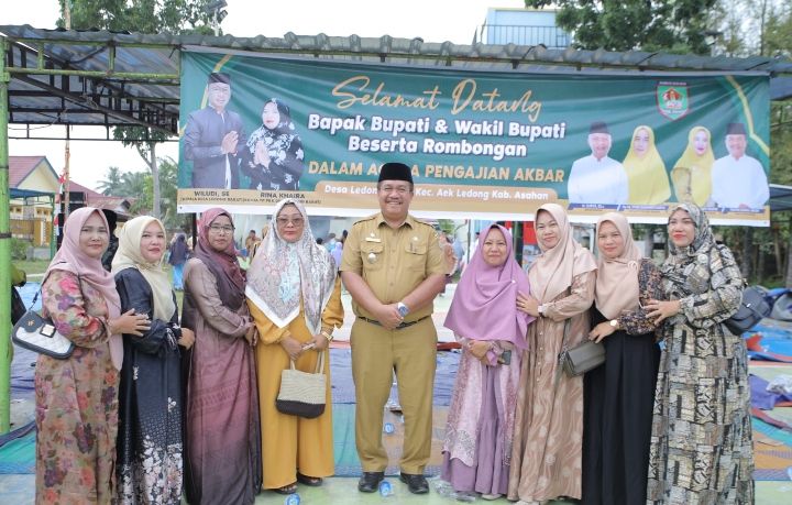 Wakil Bupati Asahan Ikuti Pengajian Akbar di Kecamatan Aek Ledong