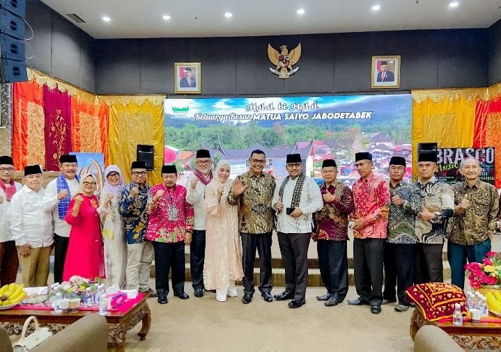 Bupati Solok Epyardi Asda Mendapat Undang Khusus, Menghadiri Halal Bi Halal Perantau Matua, Agam se-Jabodetabek.