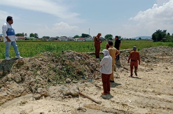 DPRD Toba Dapil I Tinjau Galian C Ilegal di Desa Siboruon, Balige