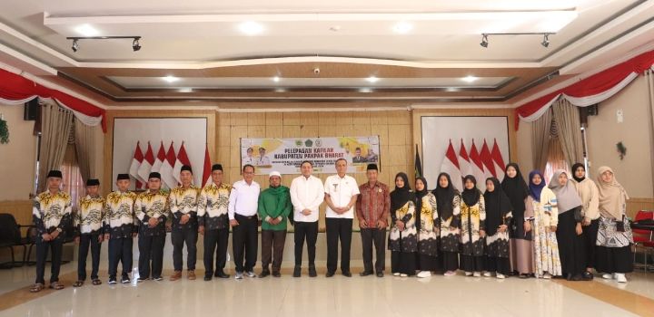 Bupati Pakpak Bharat Melepas 21 Orang Peserta MTQ Ke 39 Tingkat Provsu