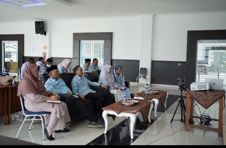 Bupati Solok Mengikuti Rapat Koordinasi (Rakor) Secara Daring dengan Kementerian Dalam Negeri