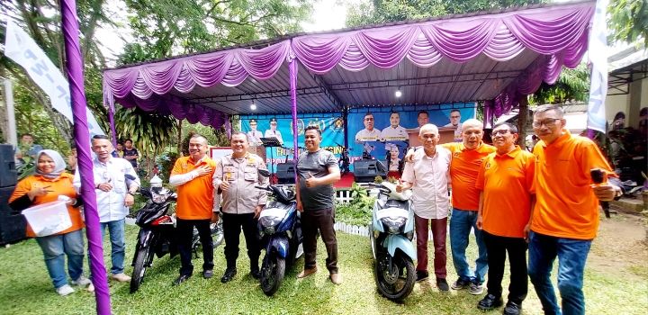 Kemeriahan Family Gathering PWI Sumut Tak Terbendung, "Baliho Raksasa" Bertebaran Menyambut Ribuan Peserta