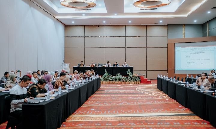 Wakil Ketua DPRD Ivoni Munir S,Farm, Apt Buka Pembahasan Ranperda Tentang Pertanggungjawaban Pelaksanaan APBD Tahun Anggaran 2023