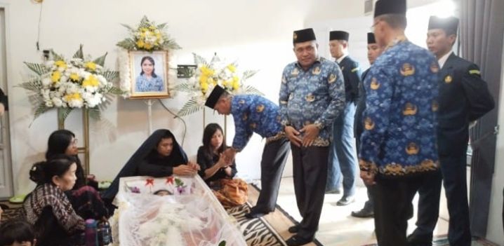 Kadis Dukcapil Asahan Ucapkan Turut Berduka Cita Atas Wafatnya Yosevinna Aritonang, S.Kom