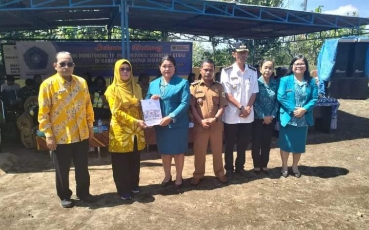Tim Monitoring TP.PKK Provsu, Kunjungi Desa Kuta Jungak Sebagai Desa Binaan