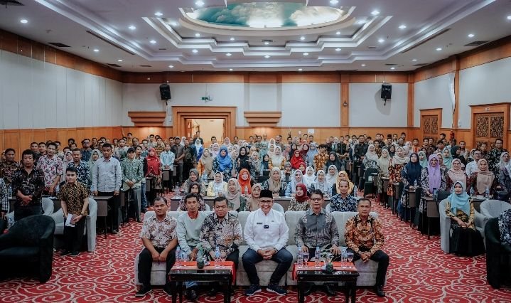 Kegiatan Peningkatan Kapasitas Perangkat Nagari Se-Kabupaten Solok di Hadiri Bupati Solok.