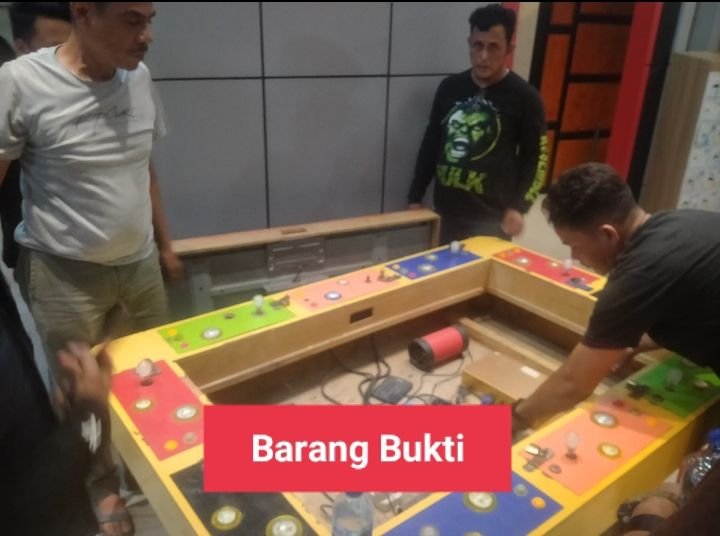 Polisi Kembali Gerebek Markas Judi Tembak Ikan di Pasar 8 Gambir Tembung, 4 Orang Diamankan