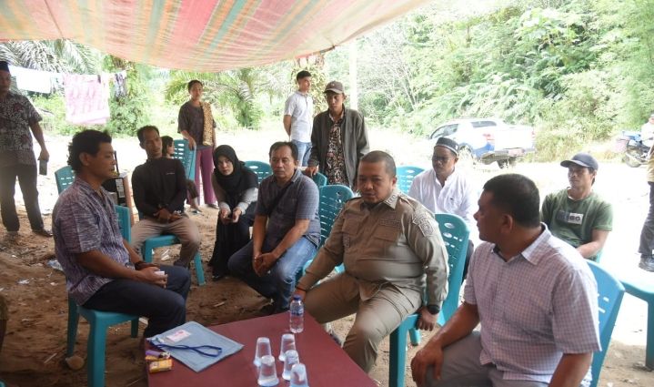 Bupati Dolly Pasaribu Ungkap Belasungkawa dan Mendalan  Atas Lakalantas Pelajar Dengan Mobil L300 di Sirancitan Tapsel