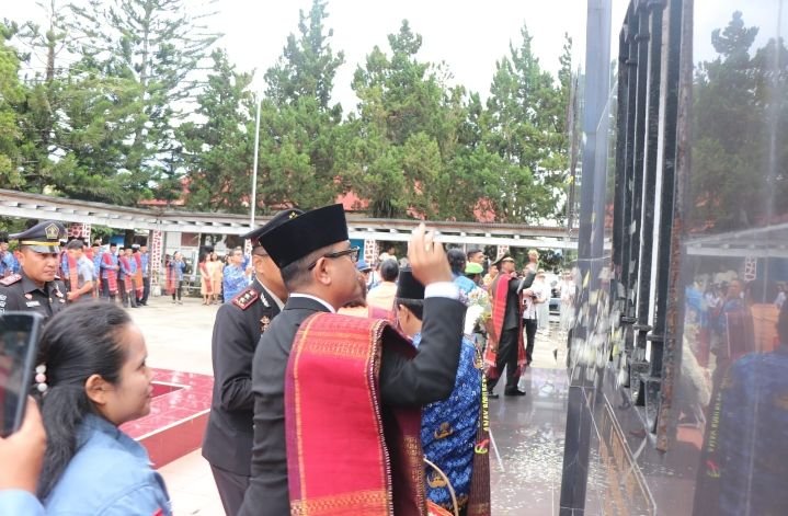 Upacara Ziarah Nasional Peringati Hari Gugurnya Pahlawan Nasional Raja Sisingamangaraja XII