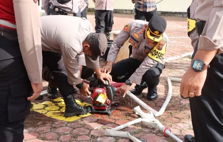 Kapolres Pakpak Bharat Lakukan Pengecekan Kelayakan Antisipasi Karhutla