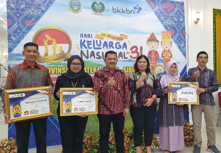 Tapsel Terima Tujuh Penghargaan Pada Harganas Ke-31 Sumut