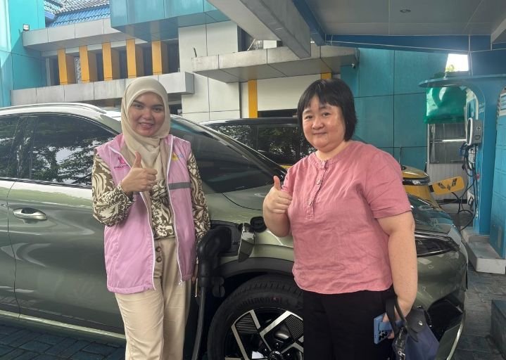 Isi Daya Kendaraan Listrik di SPKLU Mudah Loh,, Begini Caranya