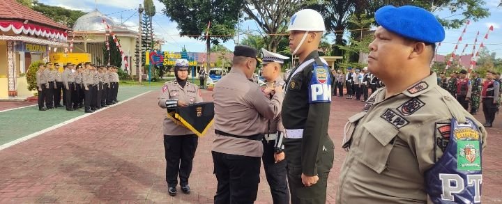 Kapolres Simalungun Pimpin Apel Gelar Pasukan "Ops Patuh Toba - 2024"