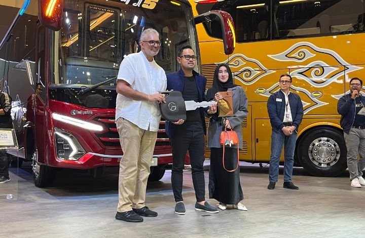 Juragan 99 Trans Gaspol Terus! Tambah Lagi Armada Bus Pariwisata Luxury Class Dilengkapi Kamar mandi