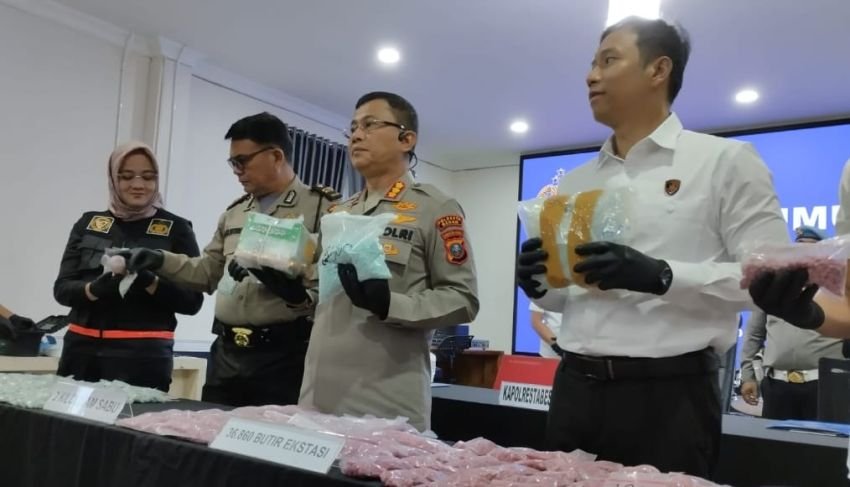 Polrestabes Medan Gagalkan Peredaran 2 Kg Sabu dan 36 Ribu Ekstasi